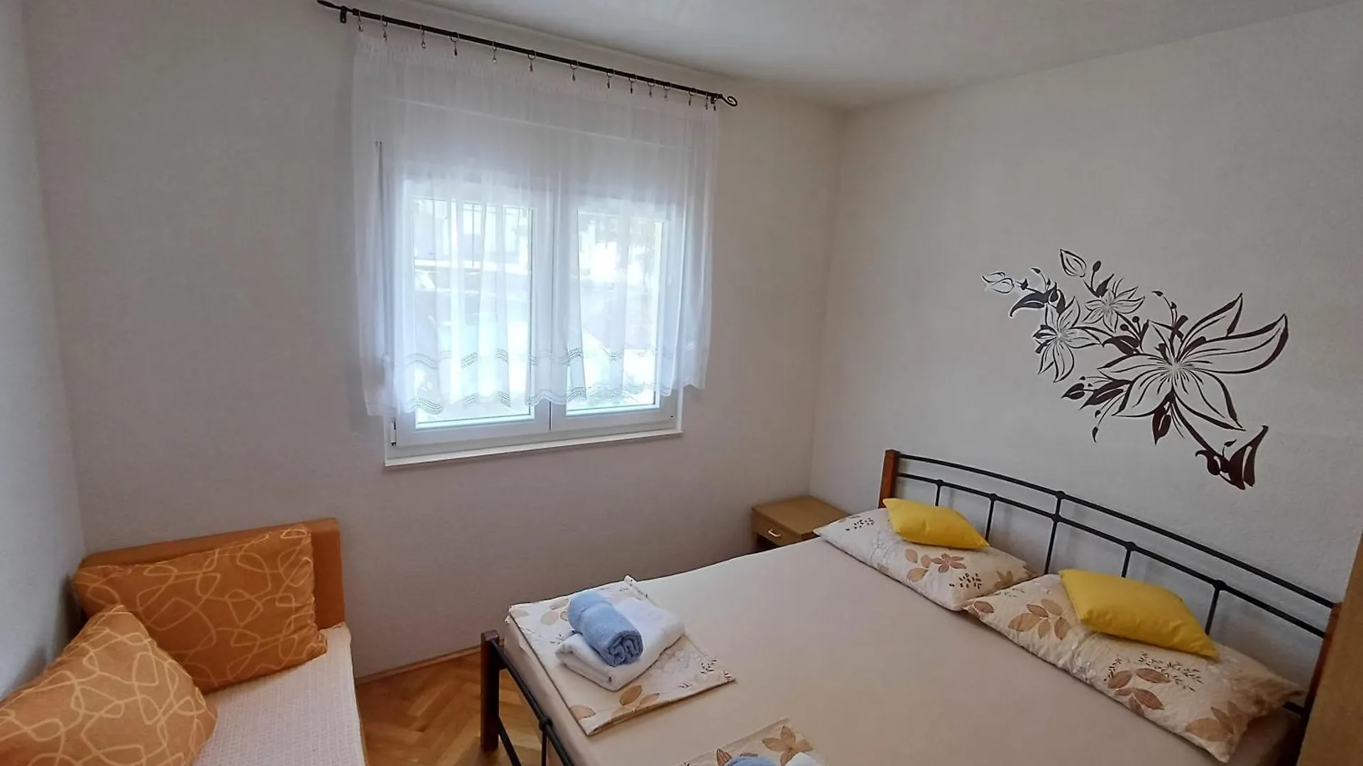 Apartment Apartman Dm Trogir Croatia
